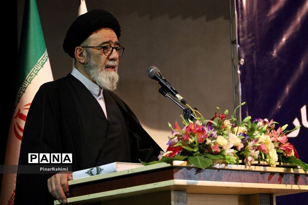 مراسم بزرگداشت مقام خبرنگار