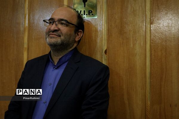 مراسم بزرگداشت مقام خبرنگار