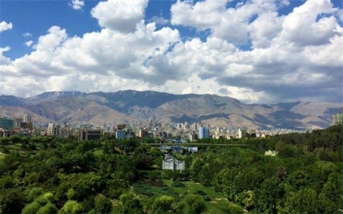 هوای تهران در وضعیت قابل قبول