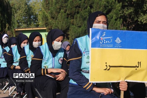 افتتاحیه اردوی قطبی دختران در اردوگاه دماوند