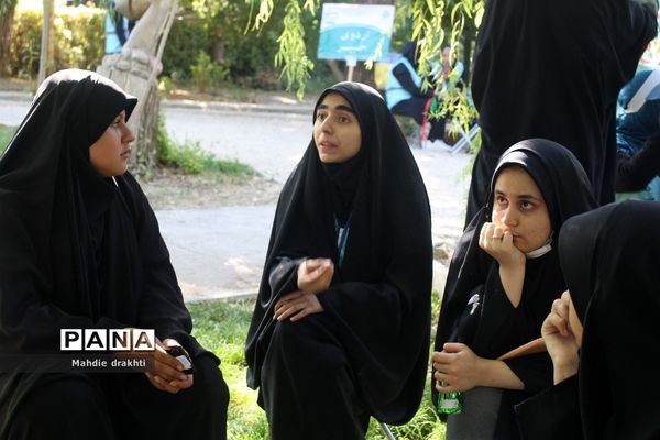 برگزاری کارگاه‌های آموزشی در اردوی قطبی دختران اردوگاه دماوند