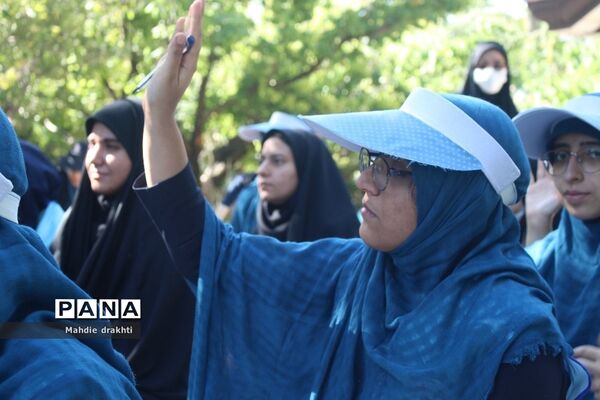 برگزاری کارگاه‌های آموزشی در اردوی قطبی دختران اردوگاه دماوند
