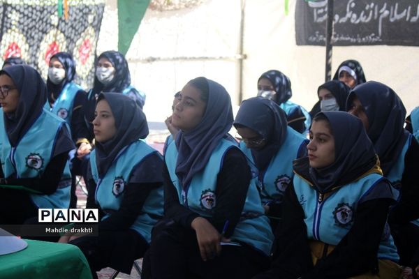 برگزاری کارگاه‌های آموزشی در اردوی قطبی دختران اردوگاه دماوند