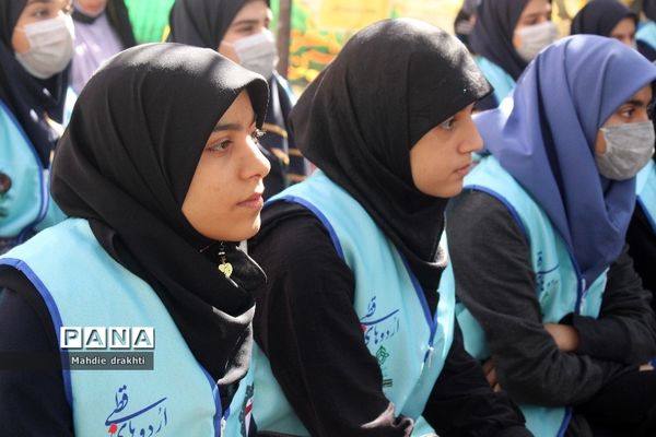 برگزاری کارگاه‌های آموزشی در اردوی قطبی دختران اردوگاه دماوند