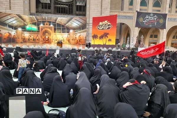 بدرقه خدام و طلائیه داران اربعین حسینی