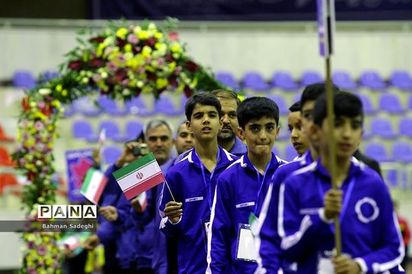 افتتاحیه  اولین جشنواره فرهنگی ورزشی دانش‌آموزان ابتدایی سراسر کشور در بخش پدر و پسر