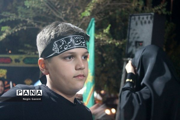 برپایی موکب دختران زهرایی در قم