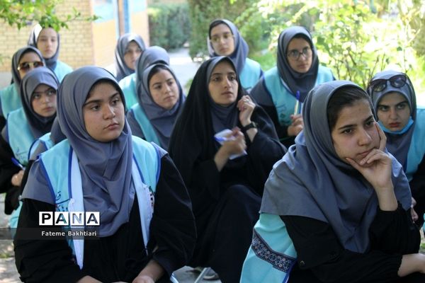 دوره دوم برگزاری کارگاه‌های آموزشی در اردوی قطبی دختران- اردوگاه دماوند
