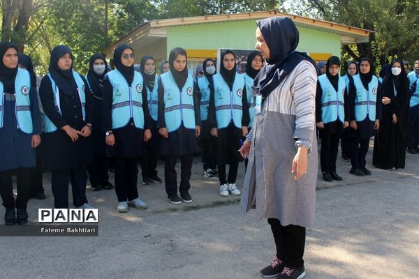 دوره دوم برگزاری کارگاه‌های آموزشی در اردوی قطبی دختران- اردوگاه دماوند