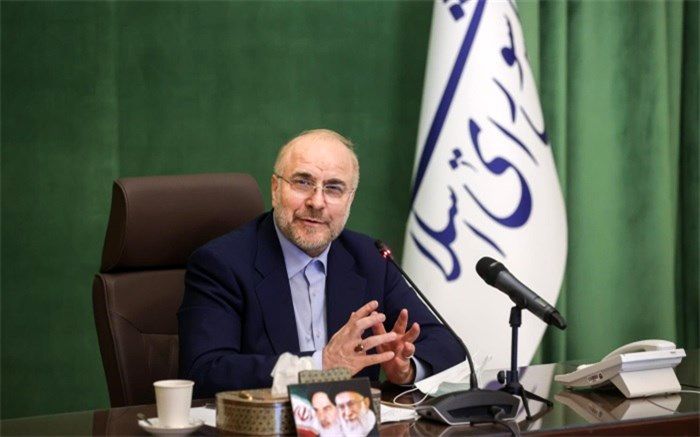 قانون بانکداری باعث انضباط‌‌بخشی به شبکه بانکی و بانک مرکزی می‌شود