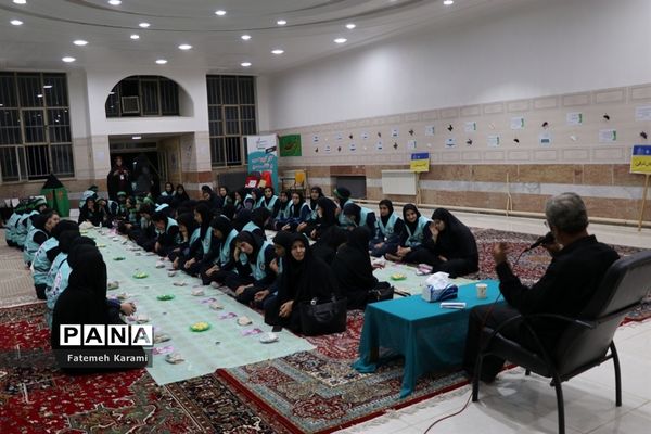 برنامه فرهنگی سوگواری حضرت رقیه (س) اعضای دختر سازمان دانش‌آموزی قطب 5 آذربایجان غربی