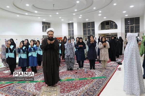 برنامه فرهنگی سوگواری حضرت رقیه (س) اعضای دختر سازمان دانش‌آموزی قطب 5 آذربایجان غربی