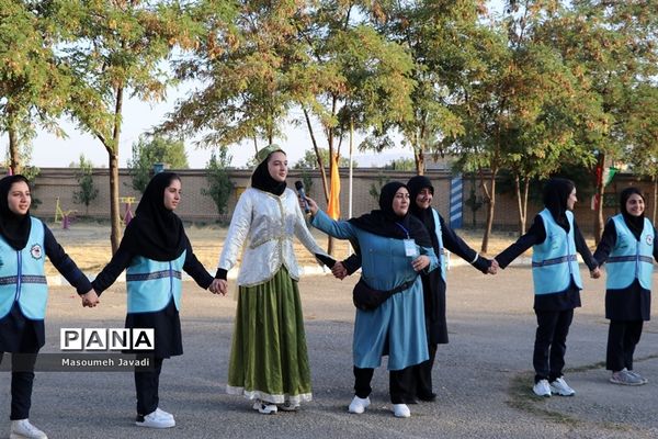 بازی‌های بومی محلی و اردویی اعضای دختر اردوی قطب 5 آذربایجان غربی