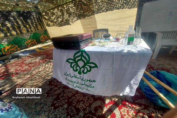 آموزش مهارت‌های اجتماعی به دانش‌آموزان در اردوی قطبی دختران