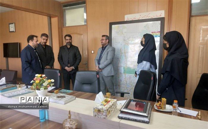 دانش‌آموزان منشا اصلی تفکر و مهارت هستند