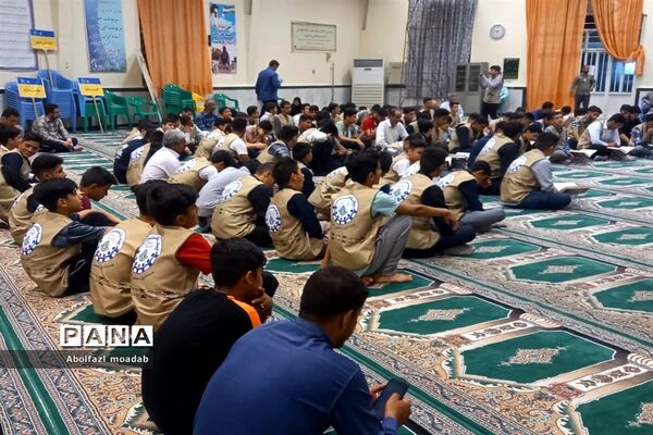برگزاری ‌محفل انس با قرآن در ‌اردوی قطبی - گلستان