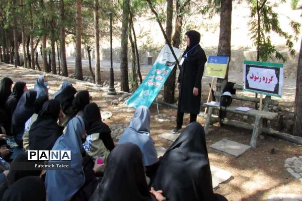 اولین روز حضور دانش‌آموزان خوزستان در اردوی قطبی لرستان