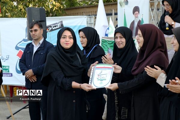 روز دوم اردوی قطبی اعضای دختر سازمان دانش‌آموزی قطب 5 آذربایجان غربی