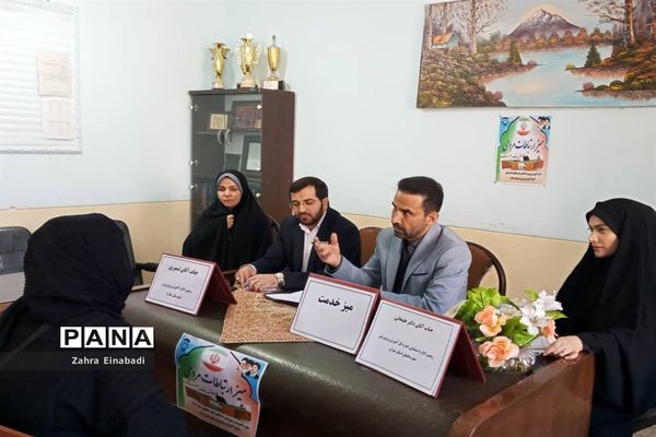 برگزاری میز خدمت مدارس استثنائی در شهرستان ملارد