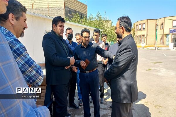 افتتاحیه دو زمین چمن مصنوعی و کانون استعدادیابی ورزشی