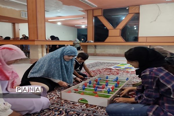 برگزاری‌آموزش‌های مهارت‌ و یادگیری‌ در تابستان شاد مدرسه فرزانگان ورامین