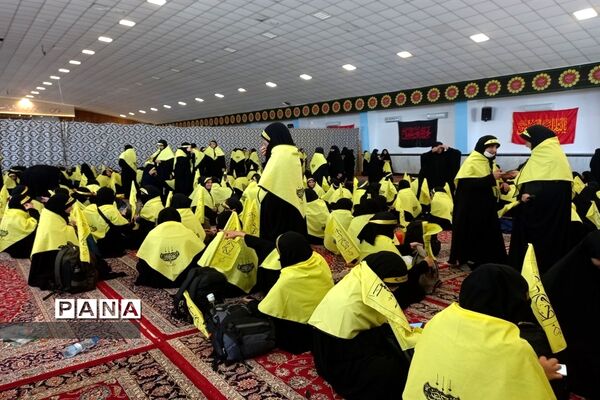 مراسم بدرقه کاروان دانش‌آموزی پیاده‌روی اربعین حسینی