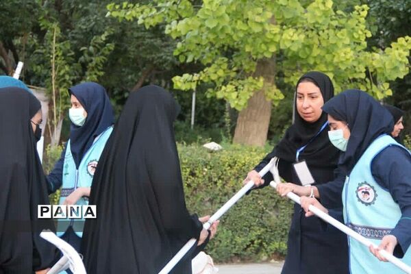 دوره آموزش چادرزنی و اسکان در طبیعت، در اردوی قطبی دختران