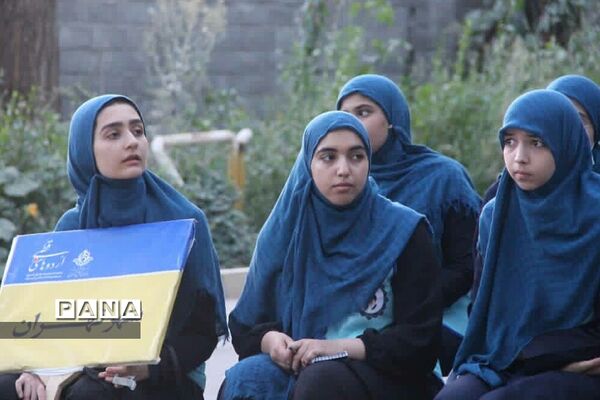 دوره آموزش چادرزنی و اسکان در طبیعت، در اردوی قطبی دختران