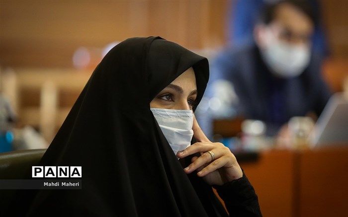 شهرداری تهران درخصوص خشک شدن نوار سبز غرب پایتخت گزارش دهد