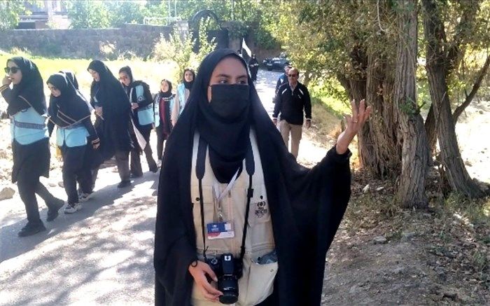 کوهپیمایی دانش‌آموزان عضو سازمان دانش‌آموزی قم در ارتفاعات دماوند/فیلم