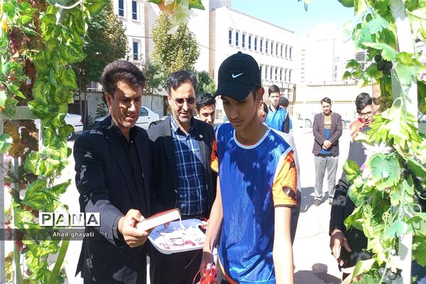 افتتاحیه زمین چمن مصنوعی