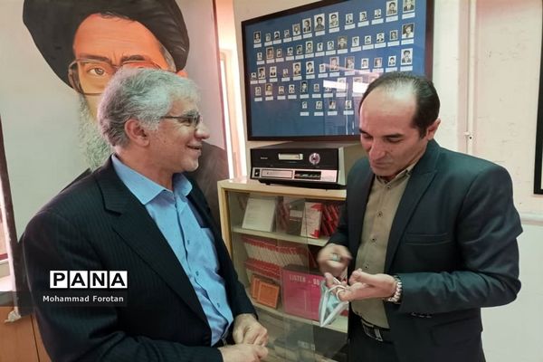 آئین افتتاحیه موزه و نمایشگاه دبیرستان توحید