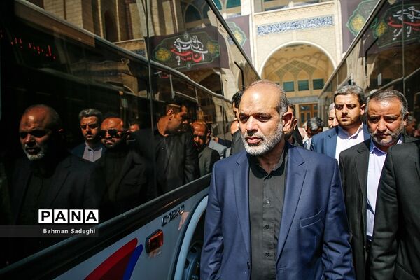 مراسم رونمایی و واگذاری مرحله نخست ناوگان حمل و نقل شهری