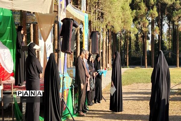 حضور دانش‌آموزان یزد در اردوی قطب اصفهان