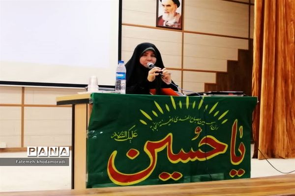 برگزاری دوره آموزشی ویژه مسئولان اجتماعی حوزه‌ها و پایگاه‌های محلات توسط معاونت اجتماعی سپاه ثارالله‌