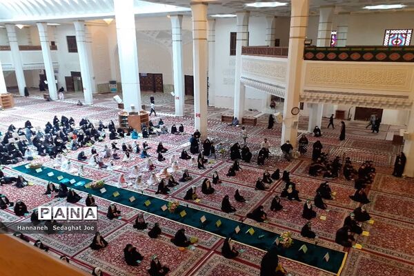 برپایی همایش دختران حسینی در حرم مطهر احمد بن موسی شاهچراغ (ع) شیراز ۲