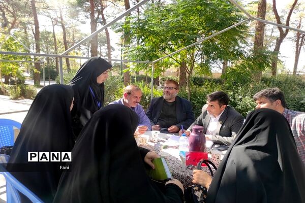 گردهمایی معاونان، کارشناس مسئولان، کارشناسان و مدیران مراکز پرورشی ادارات اصفهان‌