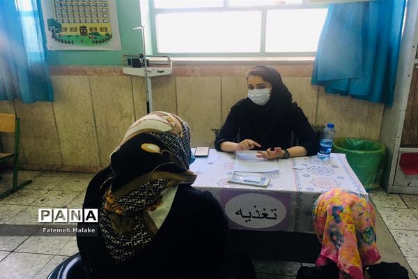 اجرای طرح جهادی پزشکی و پیراپزشکی در دبستان حضرت صدیقه ملارد