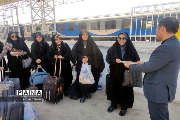 بازگشت دانش‌آموزان عضو سازمان دانش‌آموزی سیستان و بلوچستان از اردوی قطبی