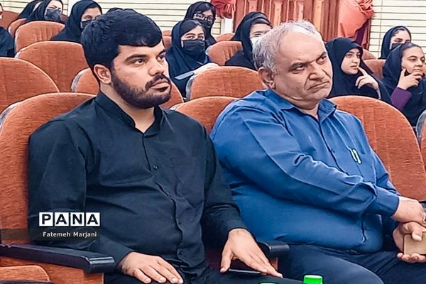 دیدار رئیس سازمان دانش‌آموزی فارس با دانش‌آموزان و مربیان در فیروزآباد