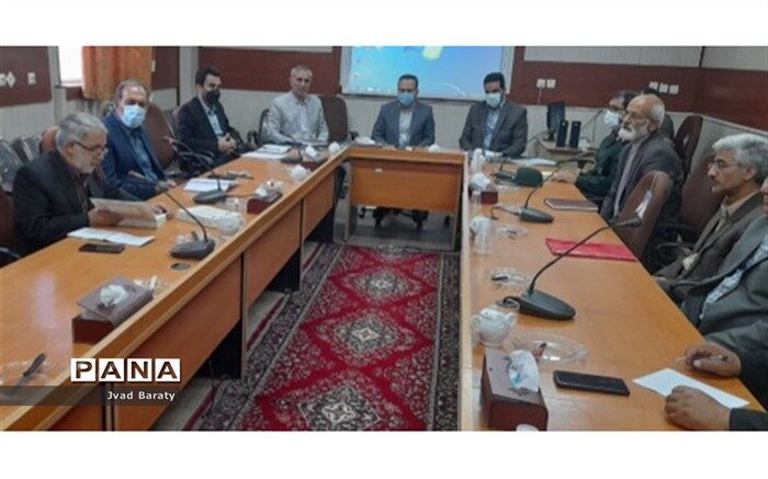کمبود نیروی انسانی و نبود فضای آموزشی در خلیل آباد مهمترین دغدغه است
