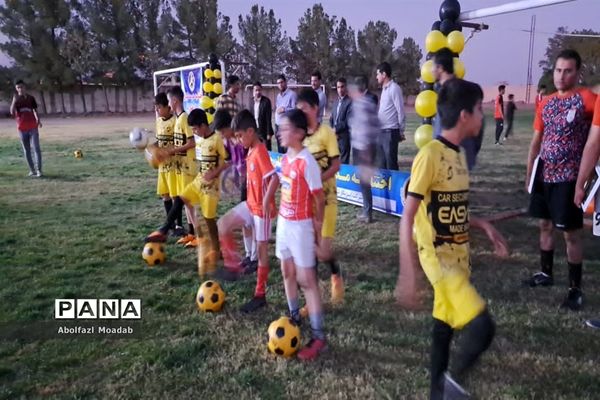 اختتامیه مدرسه فوتبال ستارگان خلیل‌آباد