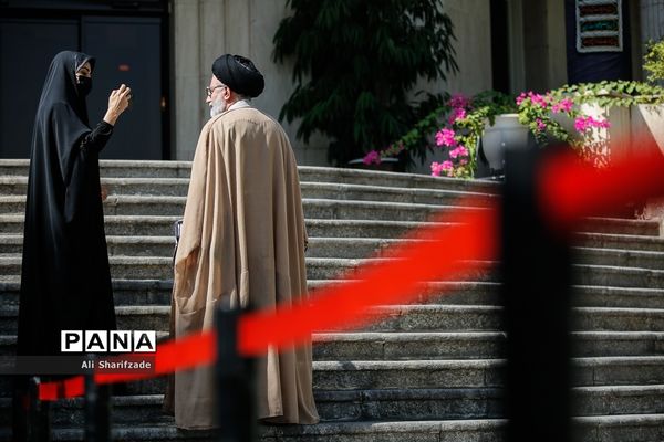 حاشیه جلسه هیات دولت