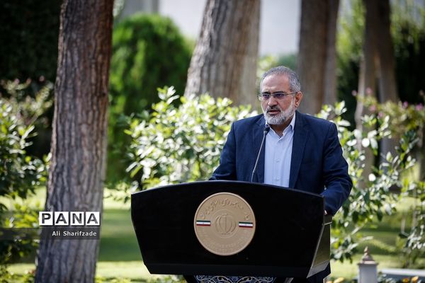 حاشیه جلسه هیات دولت