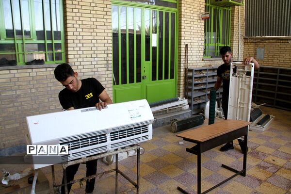 بازدید نمایندگان اداره‌کل آموزش و پرورش خوزستان از پروژه مهر مدارس شهرستان بهبهان
