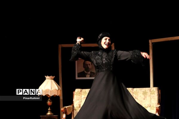 نمایش خرس در تبریز
