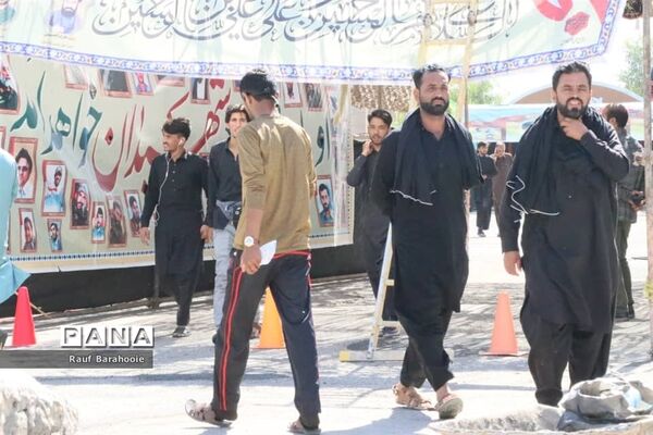 پذیرایی از زائران پاکستانی اربعین در مجتمع ورزشی شهید بهشتی زاهدان