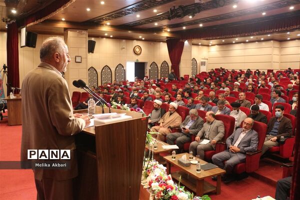 افتتاحیه دومین دوره از طرح دانش افزایی و توانمندسازی اساتید بسیجی
