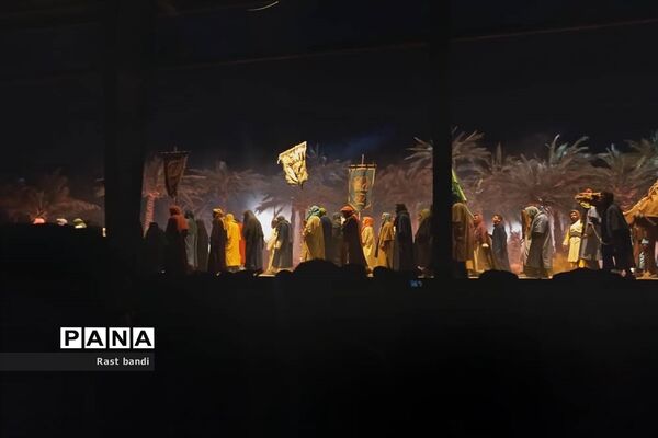 بازدید نمازگزاران نوجوان مسجد جامع جعفریه منطقه ۱۳ از نمایش تنهاتر از مسیح