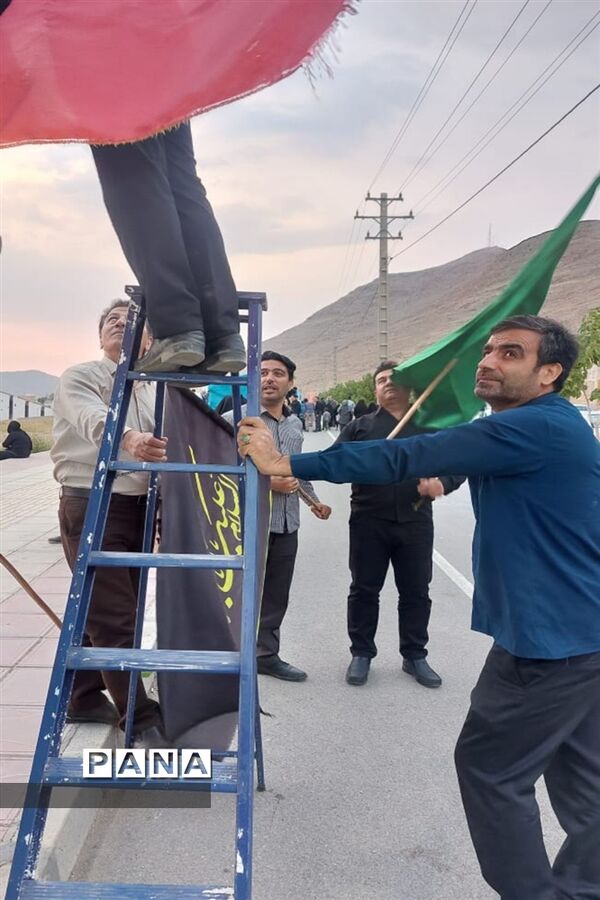 برپایی موکب سازمان دانش‌آموزی در شهرکرد